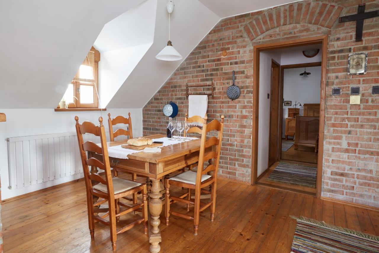 Troszt Pince Apartman Villány Kültér fotó