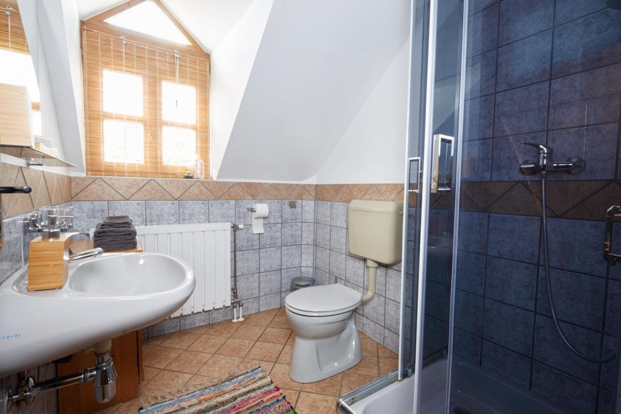 Troszt Pince Apartman Villány Kültér fotó